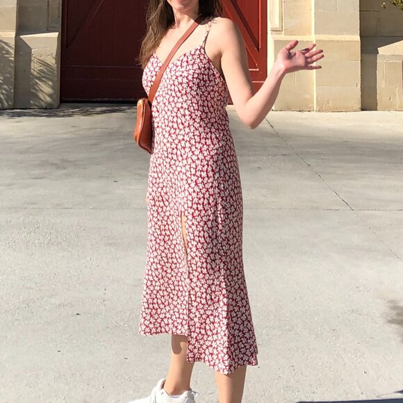 Reformation Dresses & Skirts - Reformation Crimini Midi Dress in Red/White Floral ~ EUC